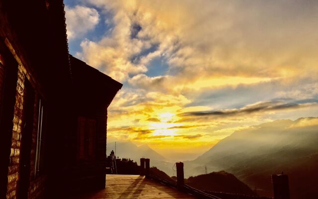 Sapa Clay House - Mountain Retreat