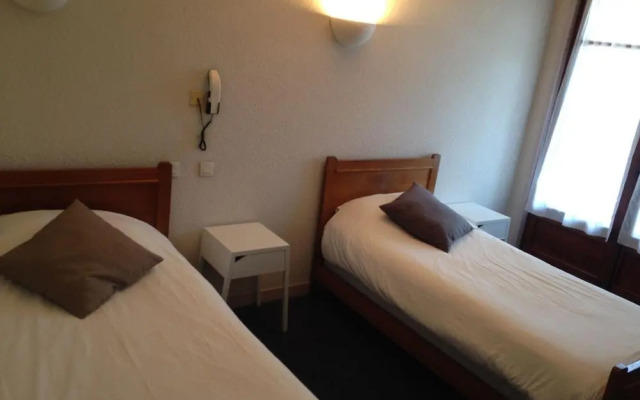 Hôtel Restaurant Le Lac Bleu