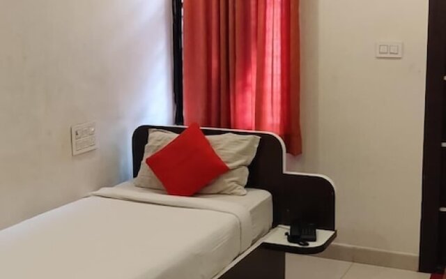 Sri Raghavendra Inn