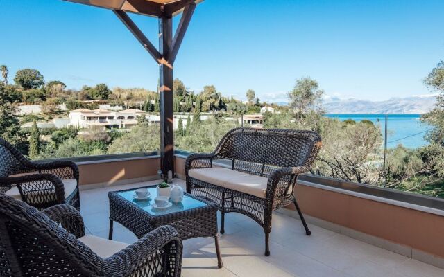 Villa Breeze & Villa Coco by Konnect Avlaki Beach