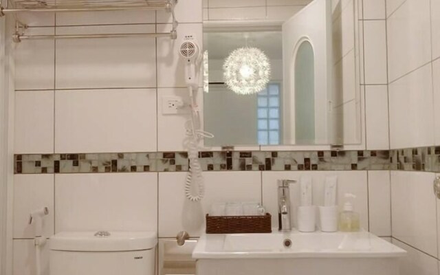 Meet travelers Guest House