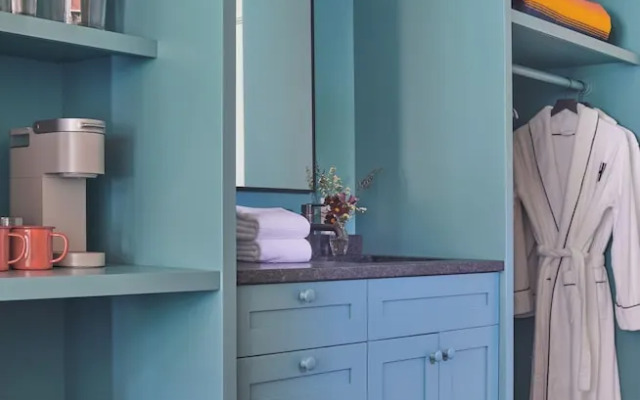 Hutton Brickyards Riverfront Hotel + Venue