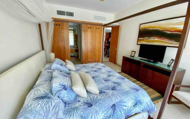 Luxury Apartment Mayan Lakes