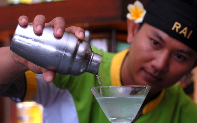Green Garden Hotel