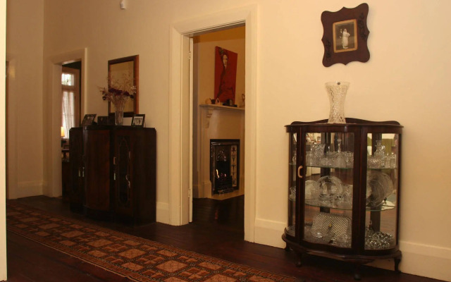 The Old Parkes Convent