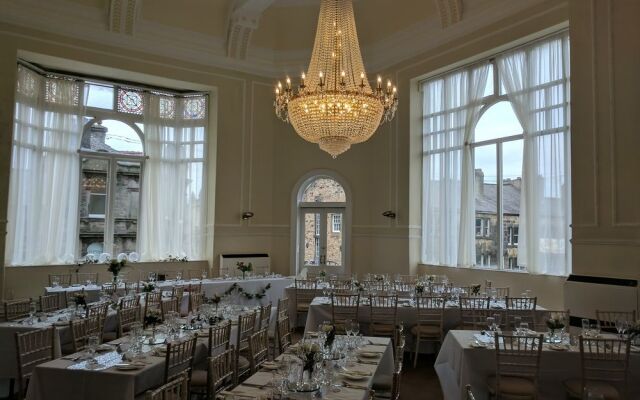 The Royal Kings Arms Hotel