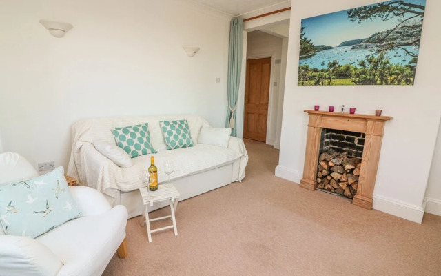 3 Melbury