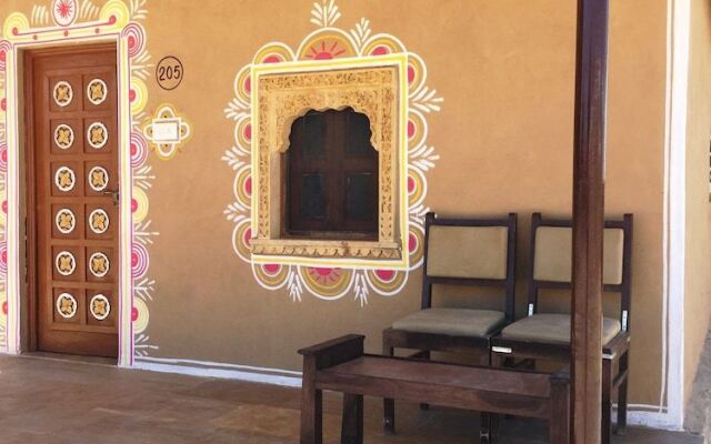 Desert Glamping