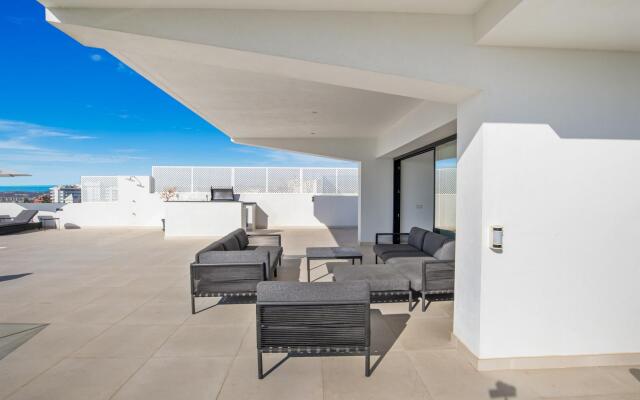 Villa Nirvana in Fuengirola