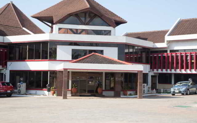 Elmina Beach Resort