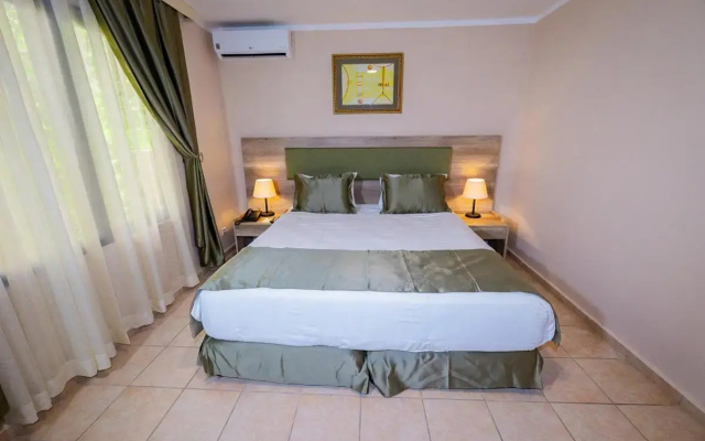 Ocean Bay Hotel & Resort