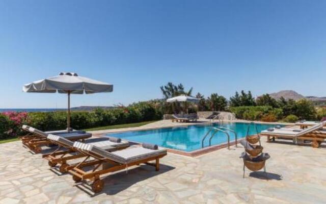 Holiday Home 5 Bedrooms 5 Bathrooms - Afantou