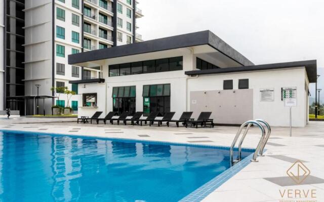 Casa Rarisa FEEL LIKE HOME Ipoh Meru Casa Kayangan Apartment Los t World Of Tambun & Casuarina - Pool View