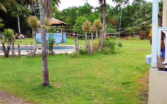 Bungalow With one Bedroom in Capesterre-belle-eau, With Enclosed Garden and Wifi - 2 km From the Beach