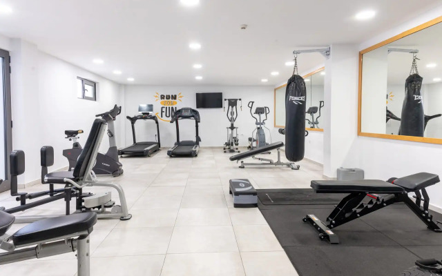 Ariadne Beach - Adults Only