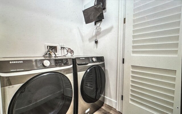 Modern HomeStay