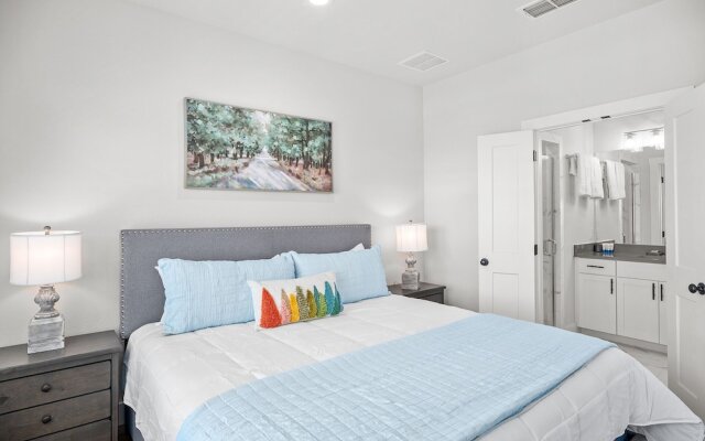 Ricky's Roost With Hot Tub