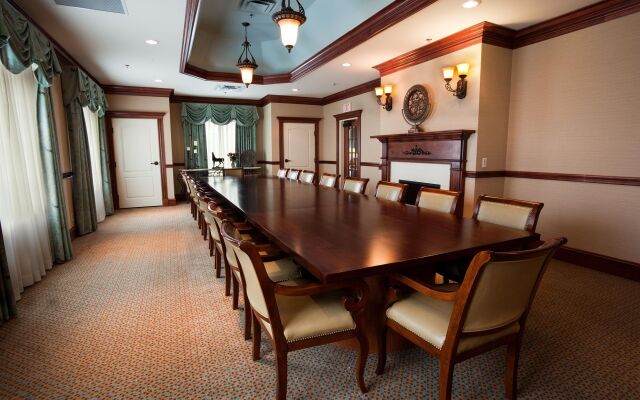 Holiday Inn Hotel & Suites Minneapolis - Lakeville by IHG