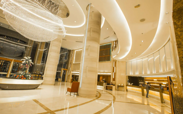 The Grand Fourwings Convention Hotel