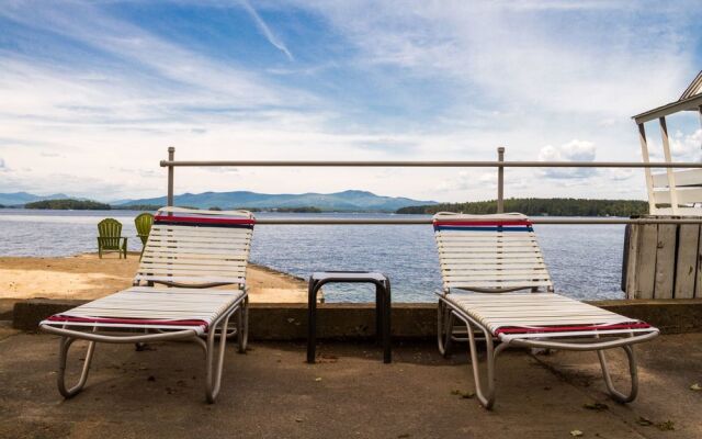 Belknap Point Inn