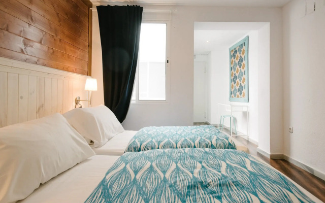 The Boutike Guesthouse - Hostel