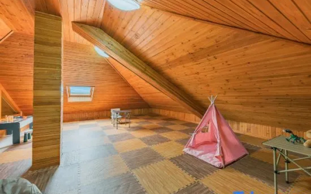 Manyue Homestay (Anji Tianyuan Jialebi Amusement Park)