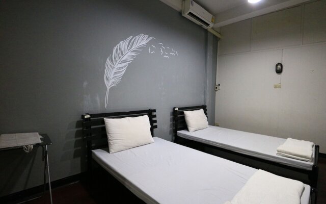 M House Hostel