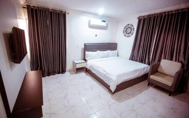 Stunning 2-bed Apartment in Lagos