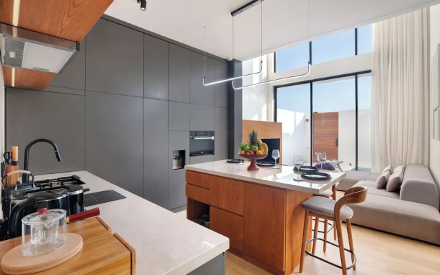 The Oasis II Townhouses by BREIG