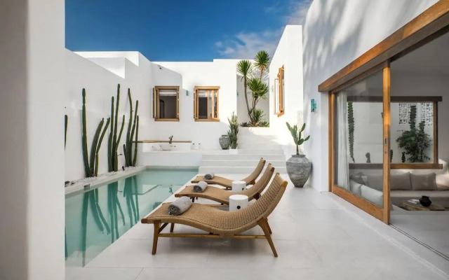 Villa Oasi 3 by Alfred in Bali