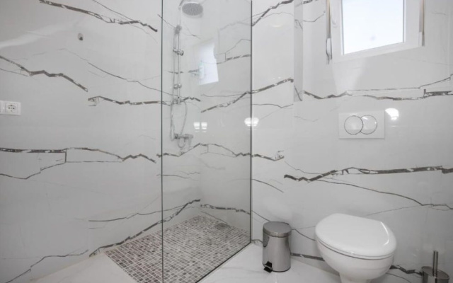 Apartments Dragan