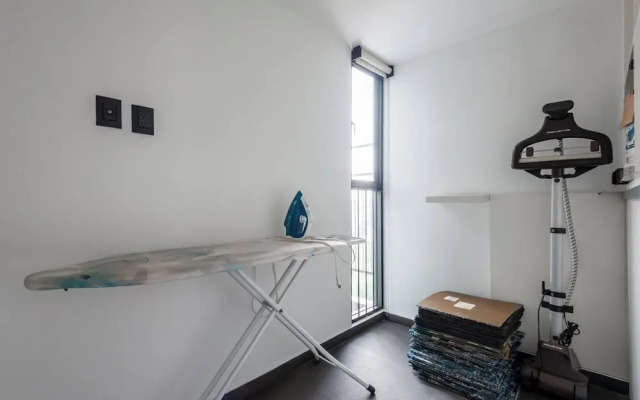319-PH Luxury 3BR Duplex PH