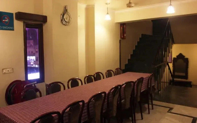 OYO Room Paharganj DB Gupta Road 2