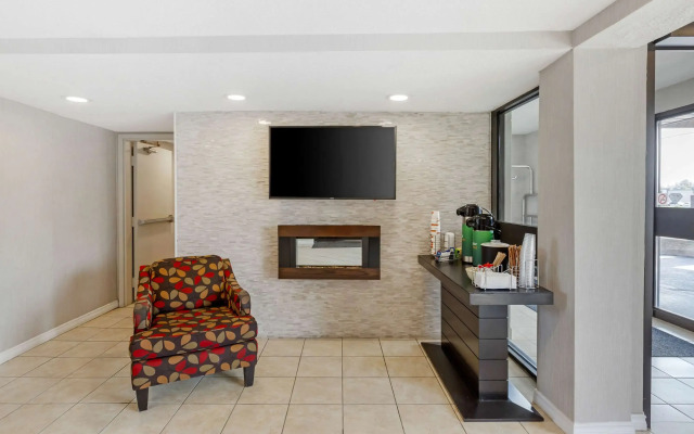 Quality Inn Peterborough