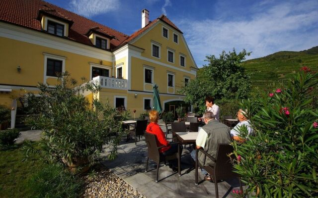 Hotel Weinberghof & Weingut Lagler