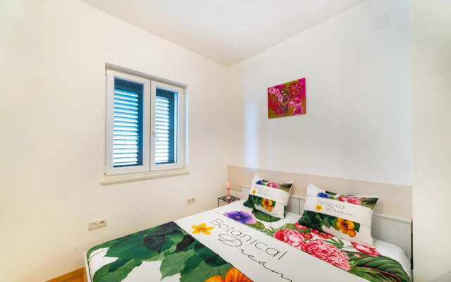 Apartments Bacvice