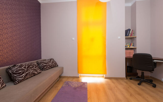 Apartinfo Aura Apartments