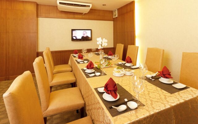 Liberty Hotel Saigon Parkview