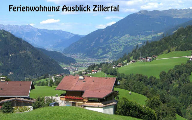 Ferienwohnung Ausblick Zillertal