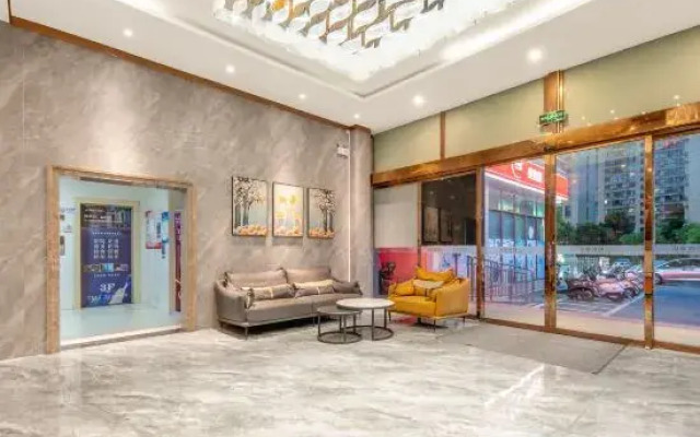 Yichun Bailu Hotel