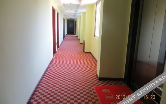 Yating Express Hotel