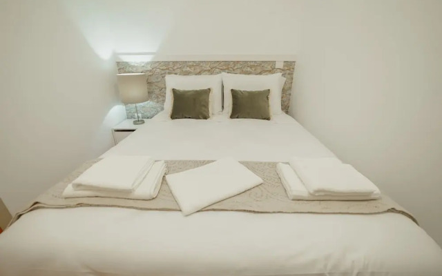 City Center Comfort Apartment A by Vacationy