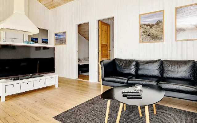 5 Person Holiday Home in Jerup-by Traum