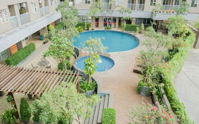 Warm Studio at Baileys Apartment