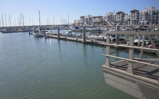 3 Bedroom Apartment in Marina