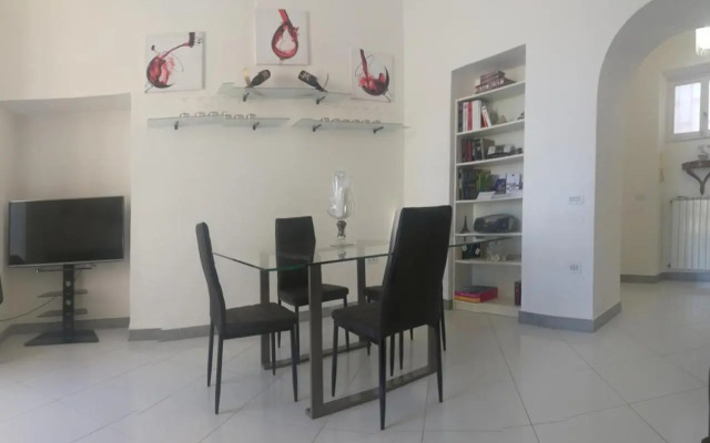 ReggiaHome Apartment