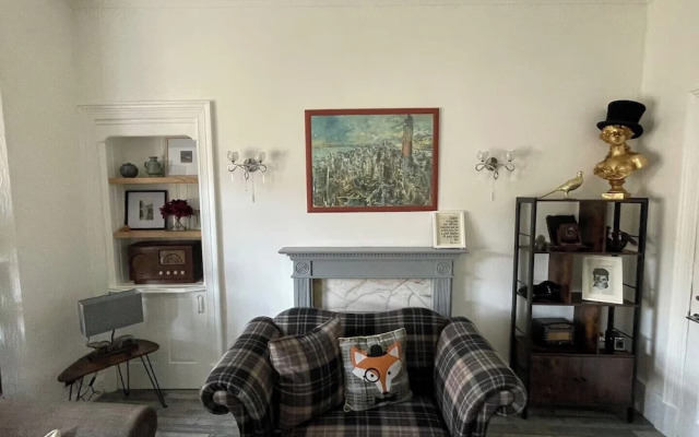 6 Guests - 3 Bedrooms - Sea View - Pet Friendly