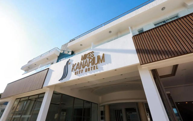 Mikes Kanarium Hotel