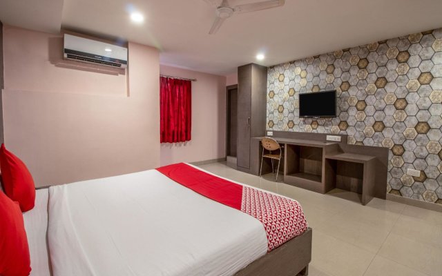 OYO 4822 Hotel Pratap Residency