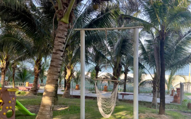 Canh Buom Xanh Resort